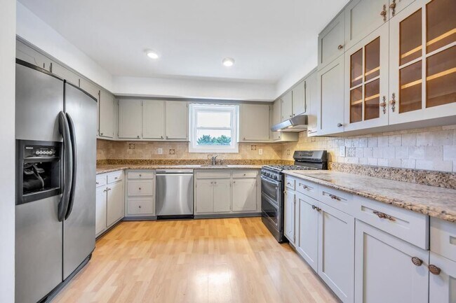 Foto del edificio - 405 Massapequa Ave