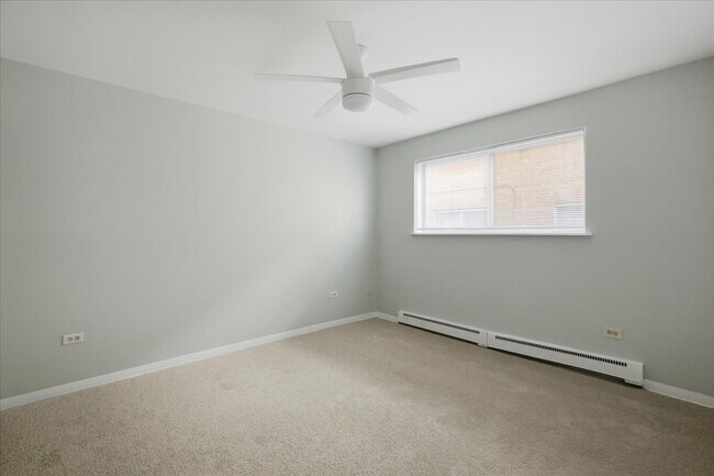 Foto del edificio - 6256 W 64th Pl