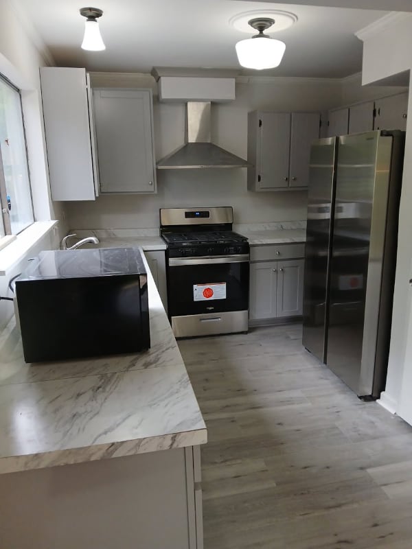 Foto del edificio - 130 Creekmont Way