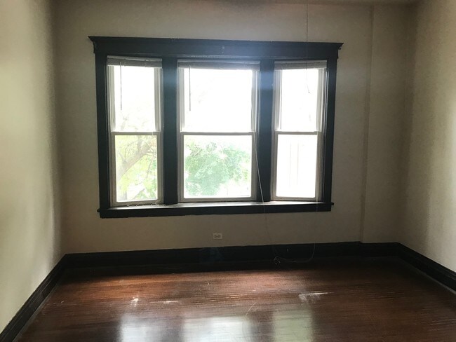 Foto del edificio - 2200-2206 W Cortez St