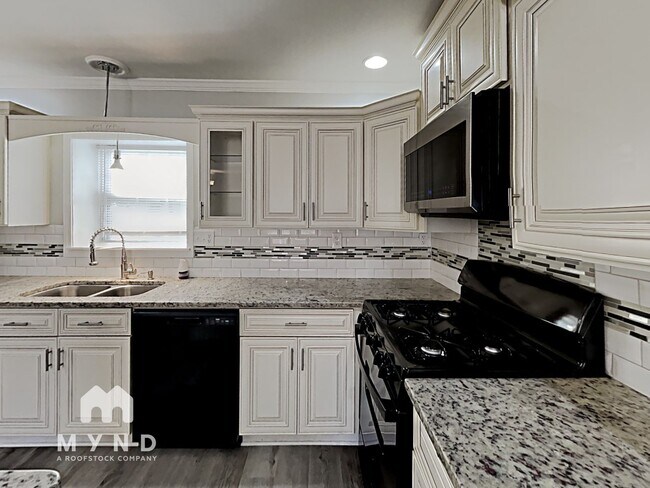 Foto del edificio - 3206 Amhurst Dr NW
