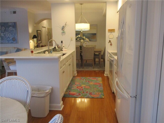 Foto del edificio - 7525 Stoneybrook Dr