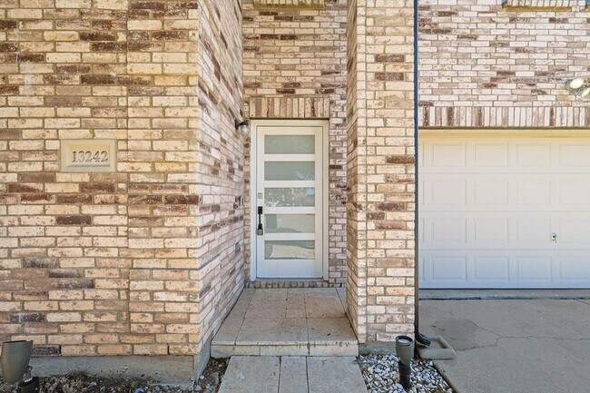 Building Photo - 13242 Ambrose Dr
