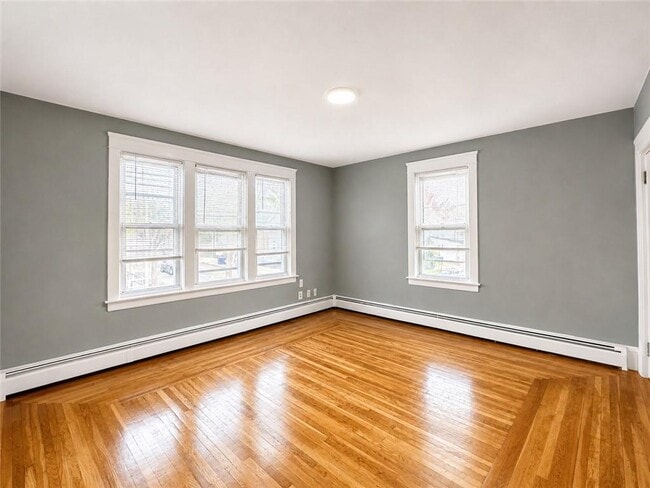 Building Photo - 1003 Atwells Ave
