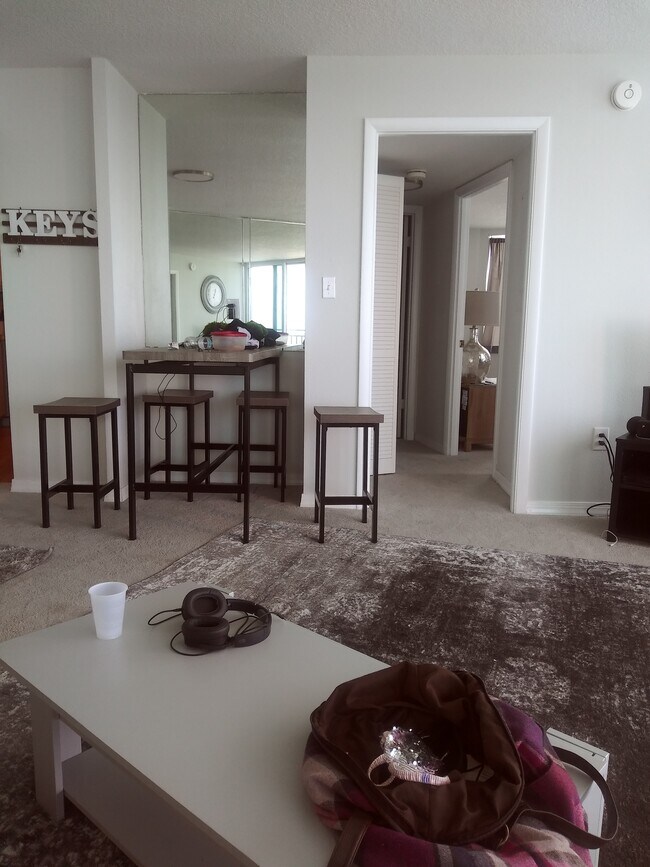 Photo - 2625 S Atlantic Ave Apartment