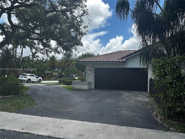Building Photo - 1200 NW 101st Ave