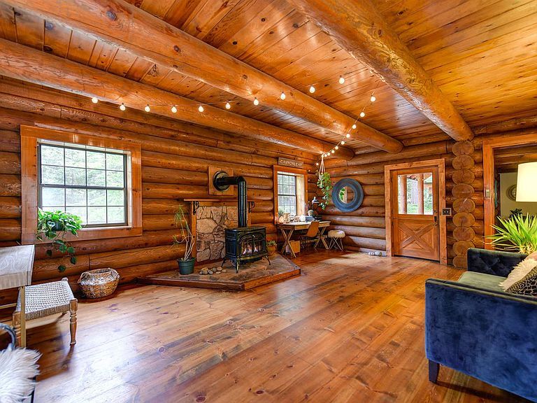 Foto principal - 4589 Jenkinson Cir