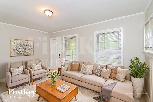 Foto del edificio - 2641 Sylvan Rd