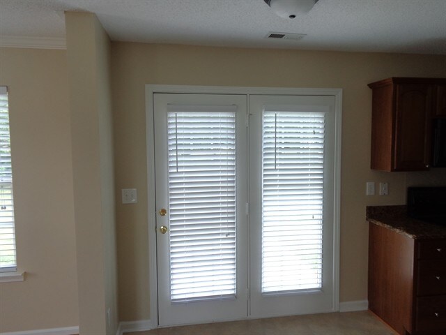 Foto del edificio - 3226 Silver Spur Ct
