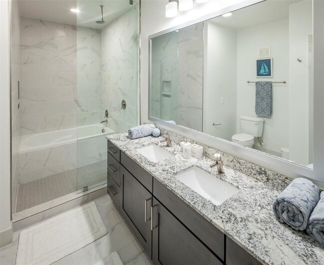Foto del edificio - 5607 Belmont Ave