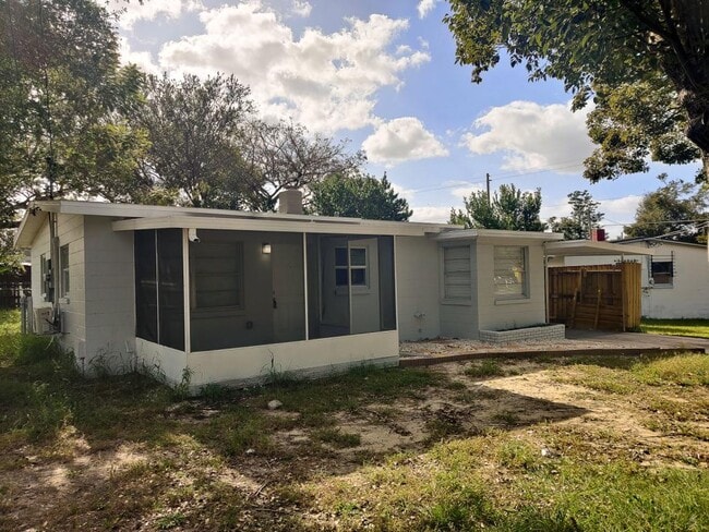 Photo - 5500 Balboa Dr House