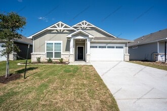 Building Photo - 721 Skylar Heights Dr