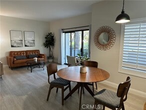 Building Photo - 84 Remington