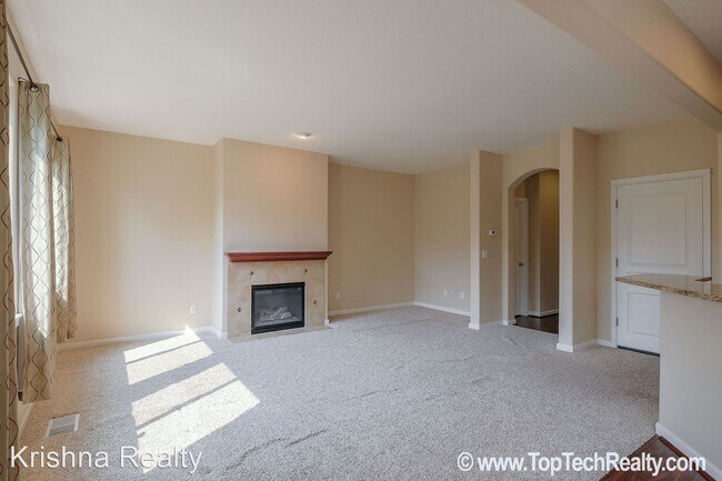 Foto del edificio - 4 br, 2.5 bath House - 191 NE Iberian Ln.