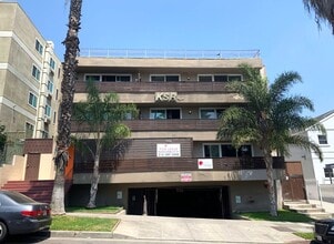 Building Photo - 932 Westmoreland Ave