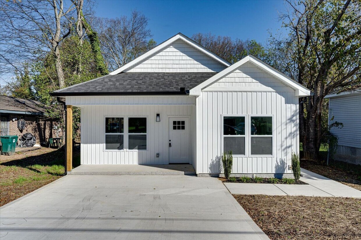 Primary Photo - Brand New 3BR/2BA Home for Rent – Modern C...