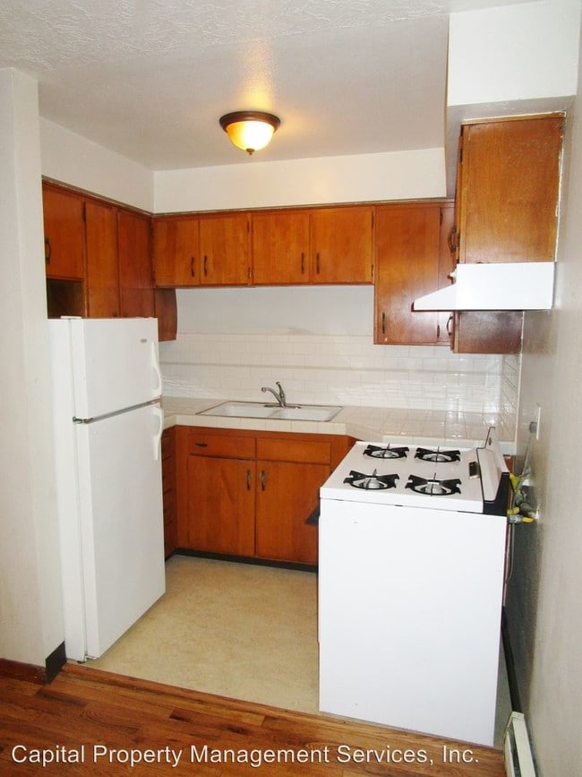 Building Photo - 2257 NW Glisan St