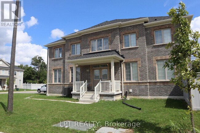Photo du bâtiment - 718 Anishinaabe Dr