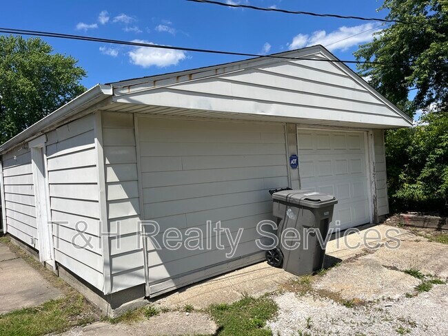 Foto del edificio - 1303 N Grant Ave