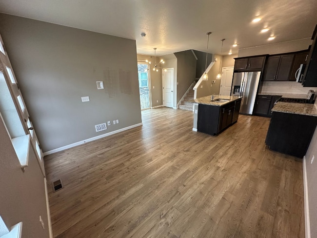 Foto del edificio - 21772 E 8th Ave