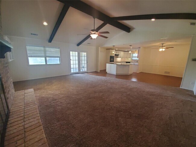 Building Photo - 1408 Tierra Calle