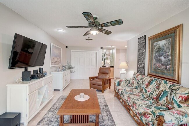 Building Photo - 2700 Bayshore Blvd