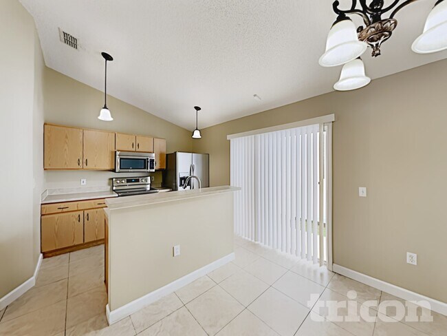 Foto del edificio - 6836 Playpark Trail W