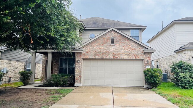 Building Photo - 14213 Willow Tank Dr