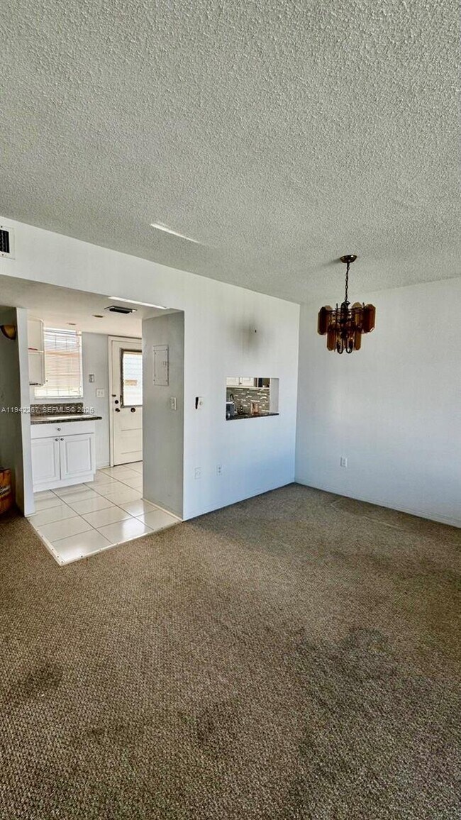 Foto del edificio - 2903 Point E Dr