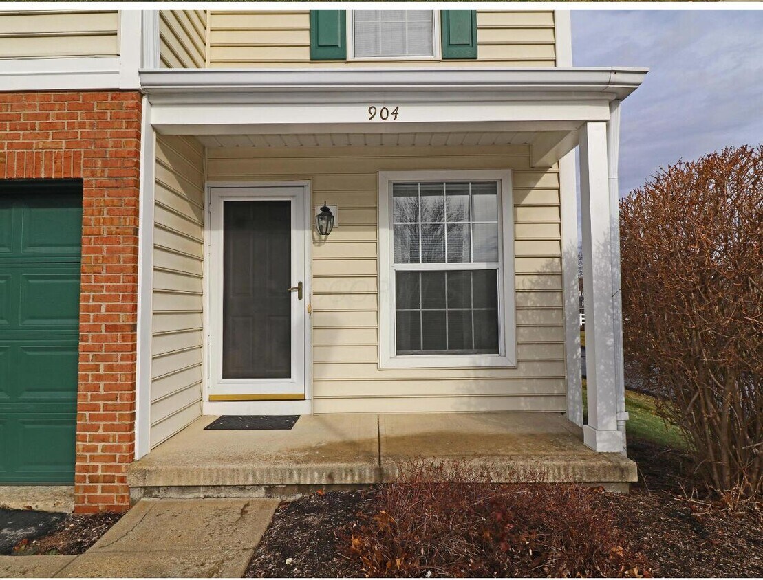 Building Photo - 904 Charleston Way Dr