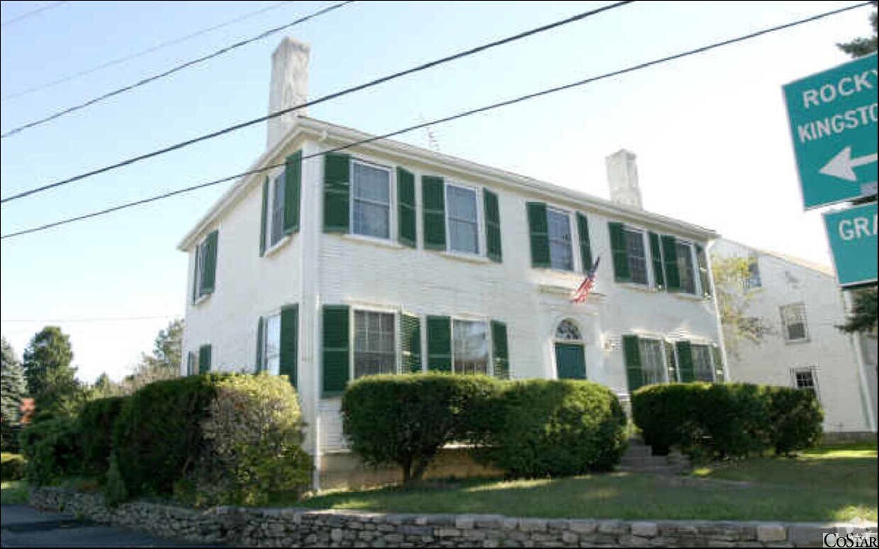 59 Main St, Kingston, MA 02364 Apartments in Kingston, MA