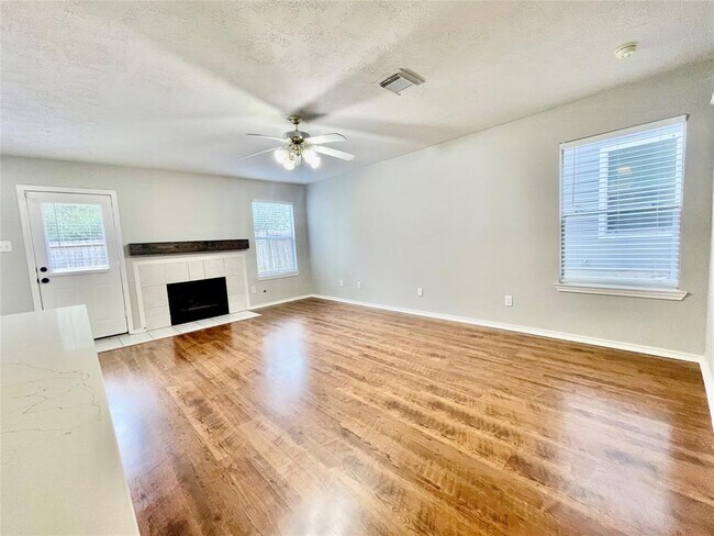 Building Photo - 266 Sentry Maple Pl