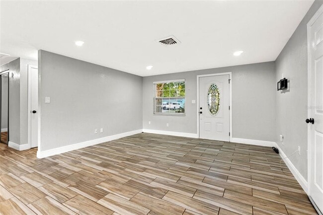 Building Photo - 14810 55th Way N