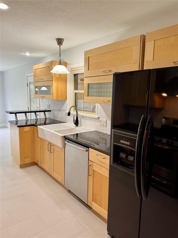 Foto del edificio - 1009 Alegria Rd