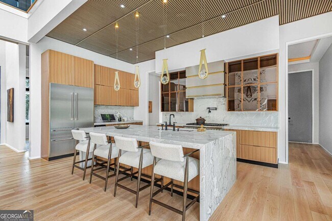 Foto del edificio - 4232 Edgewood Ct