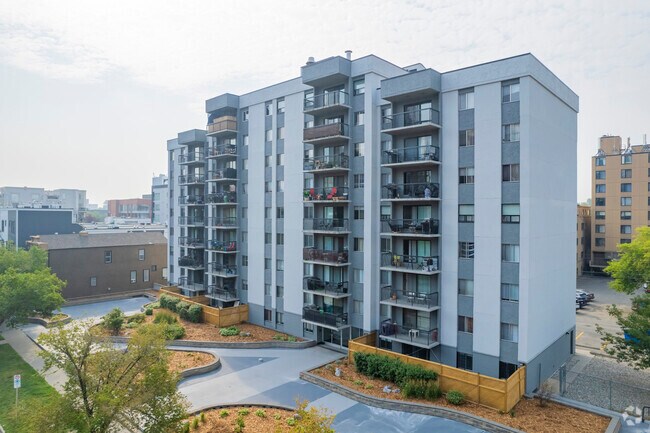 Building Photo - Panorama Court