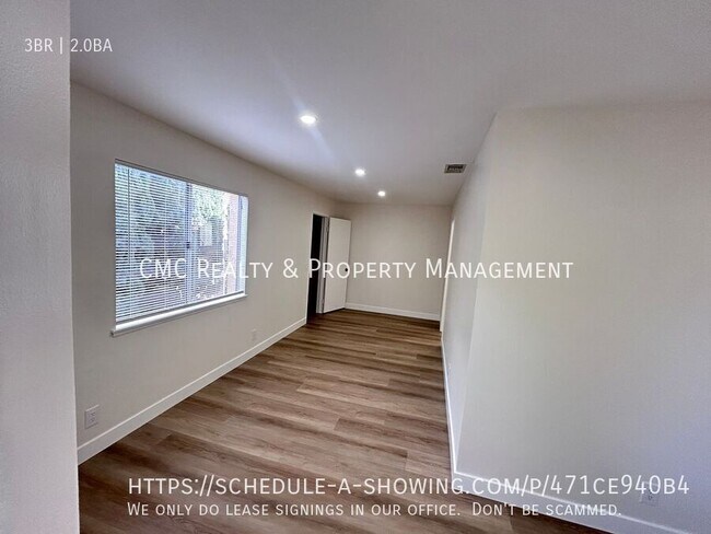 Foto del edificio - 1580 Park Ave