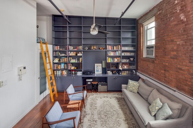 Building Photo - 120 Boerum Pl