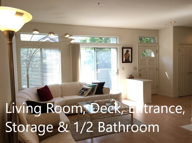 Foto del edificio - 521 Porpoise Bay Terrace
