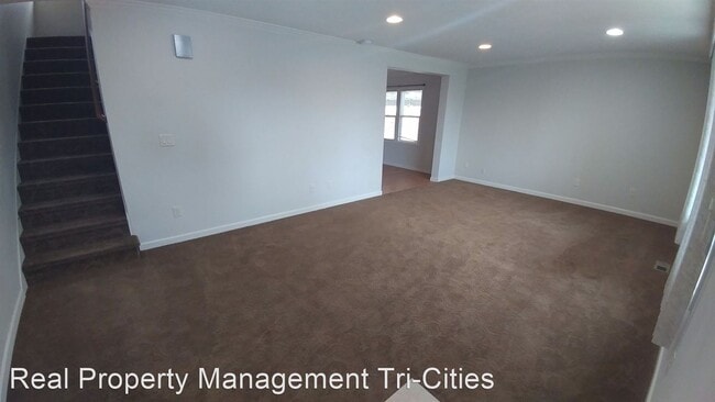 Building Photo - 3 br, 2 bath House - 414 Douglass Av