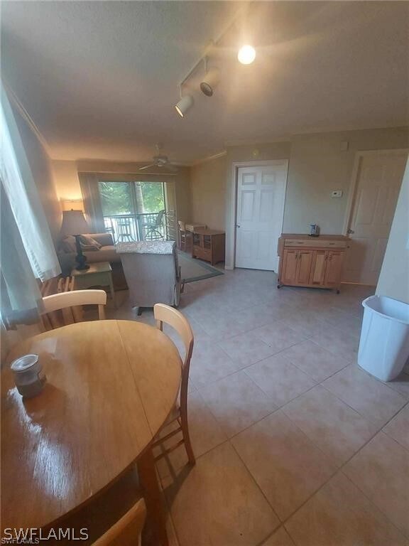 Foto del edificio - 8754 River Homes Lane