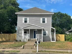 Building Photo - 926 N 14th St