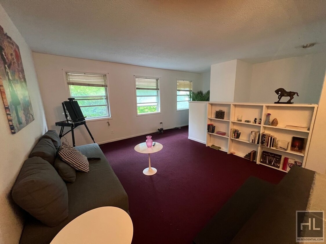 Primary Photo - 2BR 1BA Bedford Stuyvesant Townhouse Apart...