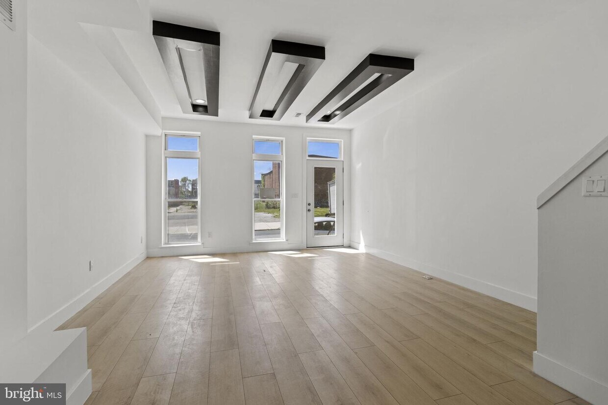1070 W Fayette St, Baltimore, MD 21223 Townhome Rentals in Baltimore