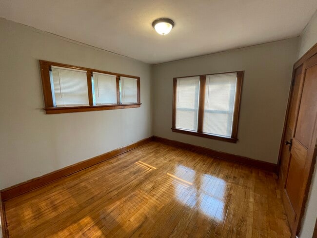 Bedroom - 2777 N 48th St