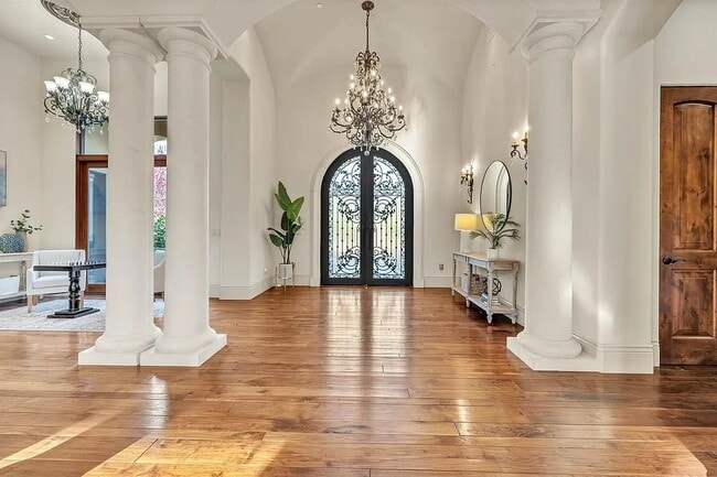 Building Photo - 6100 Terracina Ct