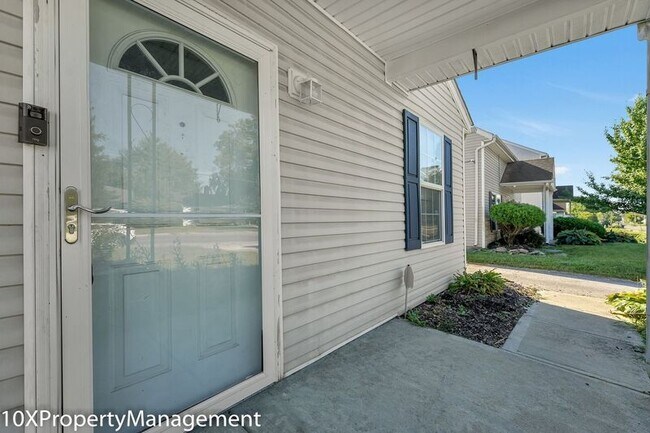 Foto del edificio - 1646 S Champion Ave