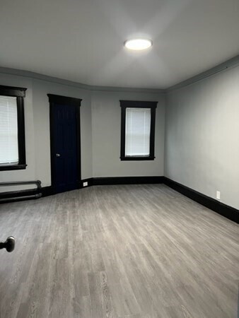 Building Photo - 83 Bow St