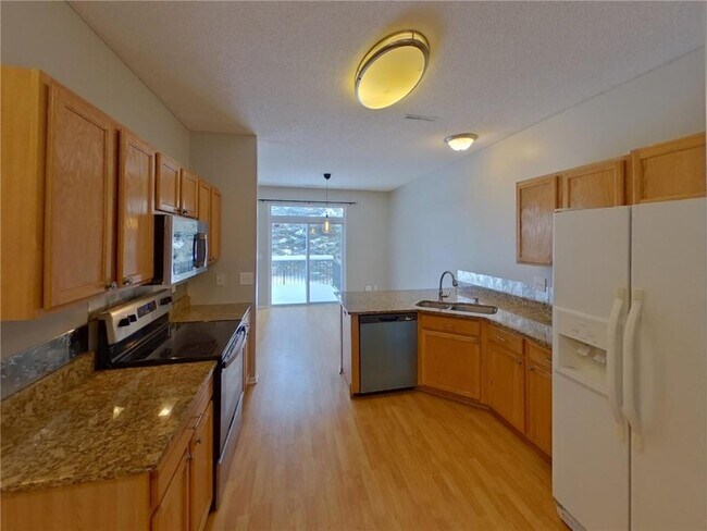 Foto del edificio - 16476 Jarrett Cir