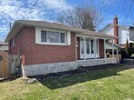 Primary Photo - SPOTLESS 3-BDRM MAIN FLOOR APT FOR RENT IN...